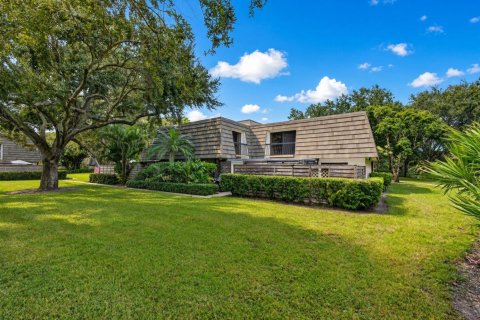 Townhouse in Palm Beach Gardens, Florida 3 bedrooms, 138.24 sq.m. № 2399732 - photo 6