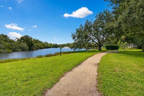 Townhouse in Palm Beach Gardens, Florida 3 bedrooms, 138.24 sq.m. № 2399732 - photo 4