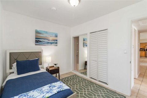 House in Port Charlotte, Florida 3 bedrooms, 211.54 sq.m. № 1914224 - photo 27