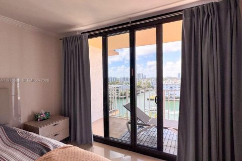 Copropriété à louer à Sunny Isles Beach, Floride: 1 chambre, 115.2 m2 № 2040521 - photo 9