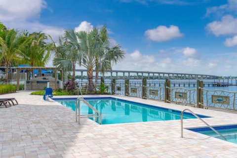 Immobilier commercial à vendre à Stuart, Floride № 2177633 - photo 2