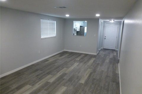 Appartement à louer à New Port Richey, Floride: 2 chambres, 74.69 m2 № 1782937 - photo 8