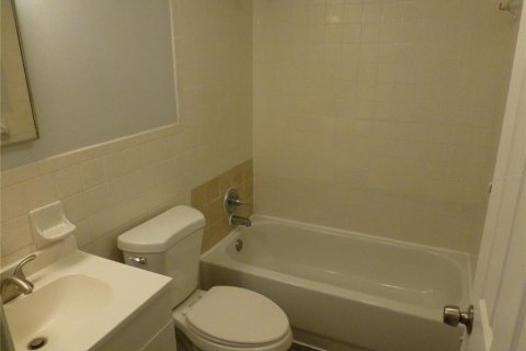 Appartement à louer à New Port Richey, Floride: 2 chambres, 74.69 m2 № 1782937 - photo 13