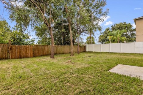 House in Orlando, Florida 3 bedrooms, 135.36 sq.m. № 1911143 - photo 18