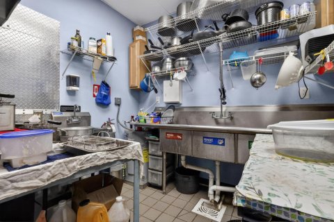 Купить коммерческую недвижимость в Делрей-Бич, Флорида № 2083529 - фото 20