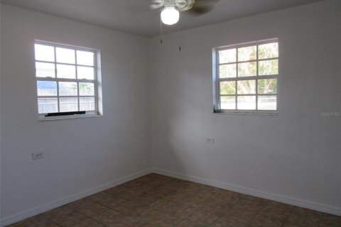 House in Marathon, Florida 2 bedrooms, 72.74 sq.m. № 1670720 - photo 16