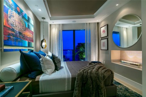 Copropriété à vendre à Miami, Floride: 2 chambres, 118.82 m2 № 1993194 - photo 12