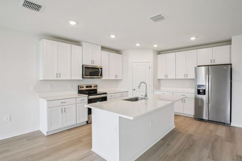 House in Parrish, Florida 4 bedrooms, 203.73 sq.m. № 2195147 - photo 10