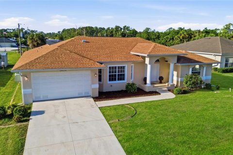 Villa ou maison à Port Charlotte, Floride 3 chambres, 193.52 m2 № 2098778