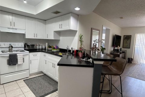 Купить кондоминиум в Форт-Лодердейл, Флорида 2 спальни, 97.92м2, № 2053486 - фото 5