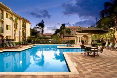 Купить кондоминиум в Форт-Лодердейл, Флорида 2 спальни, 97.92м2, № 2053486 - фото 21