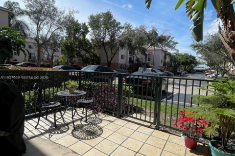 Купить кондоминиум в Форт-Лодердейл, Флорида 2 спальни, 97.92м2, № 2053486 - фото 17