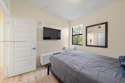 Condo in Doral, Florida, 3 bedrooms  № 1928936 - photo 28