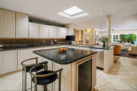 Купить земельный участок в Майами, Флорида № 2042232 - фото 6