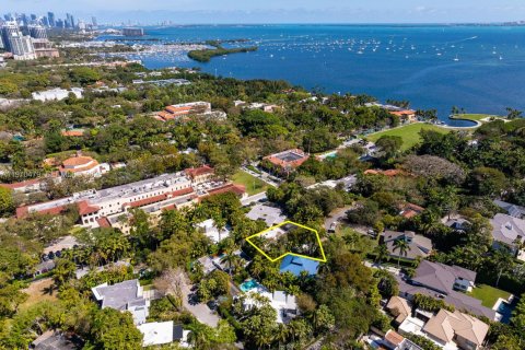 Купить земельный участок в Майами, Флорида № 2042232 - фото 20