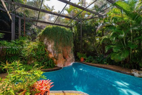 Купить земельный участок в Майами, Флорида № 2042232 - фото 13