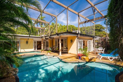 Купить земельный участок в Майами, Флорида № 2042232 - фото 15