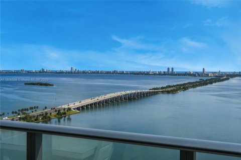 Купить кондоминиум в Майами, Флорида 3 спальни, 141.77м2, № 2018752 - фото 10