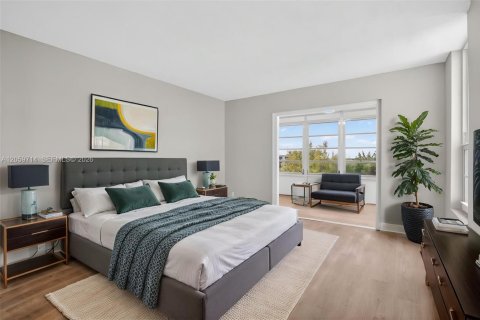 Copropriété à vendre à Pompano Beach, Floride: 3 chambres, 159.42 m2 № 2185994 - photo 24