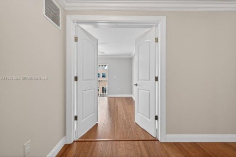Adosado en venta en Fort Lauderdale, Florida, 3 dormitorios, 169.64 m2 № 2056828 - foto 19