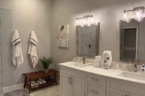 Casa en alquiler en Sarasota, Florida, 2 dormitorios, 219.99 m2 № 1716781 - foto 15