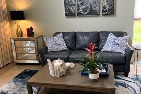 Casa en alquiler en Sarasota, Florida, 2 dormitorios, 219.99 m2 № 1716781 - foto 8