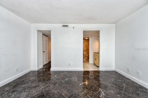 Copropriété à vendre à Tampa, Floride: 2 chambres, 94.39 m2 № 1901944 - photo 20