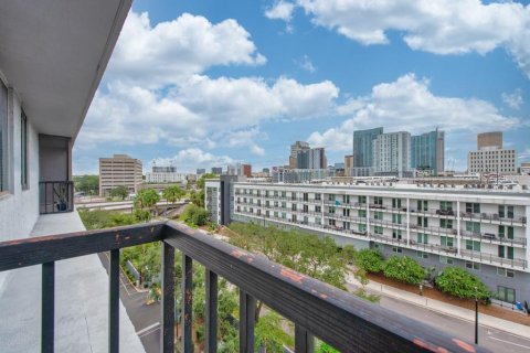 Copropriété à vendre à Tampa, Floride: 2 chambres, 94.39 m2 № 1901944 - photo 29