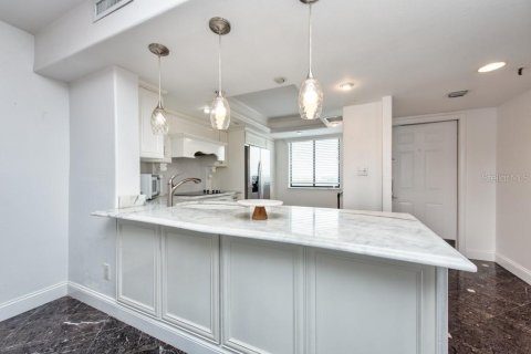 Copropriété à vendre à Tampa, Floride: 2 chambres, 94.39 m2 № 1901944 - photo 14