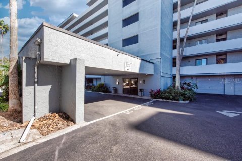 Copropriété à vendre à Tampa, Floride: 2 chambres, 94.39 m2 № 1901944 - photo 5