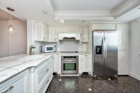Copropriété à vendre à Tampa, Floride: 2 chambres, 94.39 m2 № 1901944 - photo 15