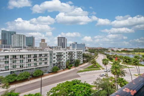 Copropriété à vendre à Tampa, Floride: 2 chambres, 94.39 m2 № 1901944 - photo 30