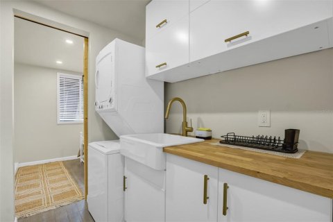 Купить кондоминиум в Клермон, Флорида 5 комнат, 58.53м2, № 2225247 - фото 19