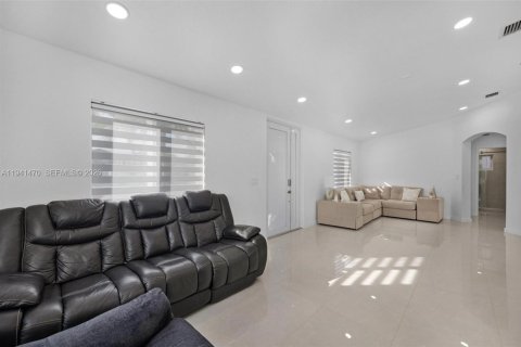 Villa ou maison à vendre à Homestead, Floride: 3 chambres, 134.15 m2 № 1998613 - photo 9