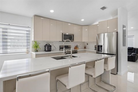 Villa ou maison à vendre à Homestead, Floride: 3 chambres, 134.15 m2 № 1998613 - photo 16