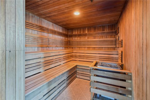 Купить кондоминиум в Майами, Флорида 2 спальни, 106.28м2, № 1455200 - фото 28