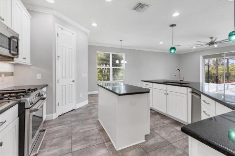 Купить виллу или дом в Сарасота, Флорида 11 комнат, 273.32м2, № 1761291 - фото 7