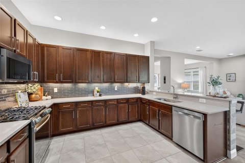 Casa en venta en Wesley Chapel, Florida, 5 dormitorios, 314.1 m2 № 1884447 - foto 14