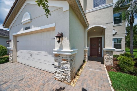 Casa en venta en Wesley Chapel, Florida, 5 dormitorios, 314.1 m2 № 1884447 - foto 2