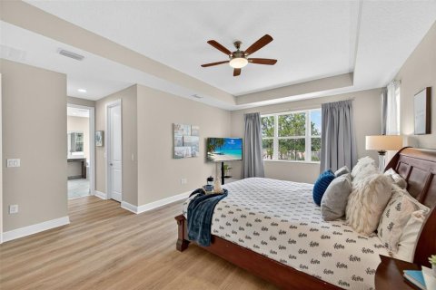 Casa en venta en Wesley Chapel, Florida, 5 dormitorios, 314.1 m2 № 1884447 - foto 25