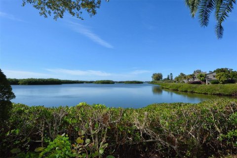 Condo in Sarasota, Florida, 2 bedrooms  № 1754700 - photo 21