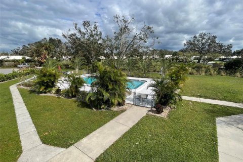 Copropriété à louer à Sarasota, Floride: 2 chambres, 72.65 m2 № 2412598 - photo 5