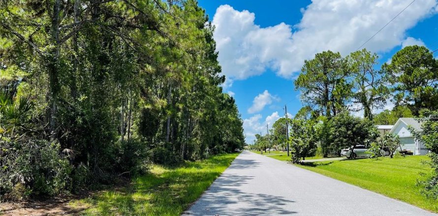 Terreno en North Port, Florida № 2204347