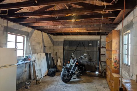 House in Saint Petersburg, Florida 2 bedrooms, 85.66 sq.m. № 2131013 - photo 27