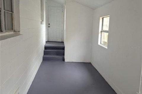 House in Saint Petersburg, Florida 2 bedrooms, 85.66 sq.m. № 2131013 - photo 24