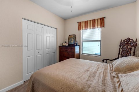 Casa en venta en Cutler Bay, Florida, 3 dormitorios, 146.79 m2 № 1874503 - foto 16