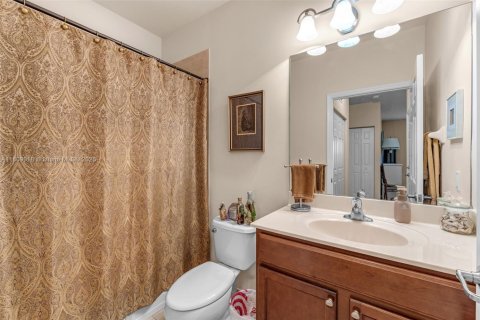 Casa en venta en Cutler Bay, Florida, 3 dormitorios, 146.79 m2 № 1874503 - foto 17