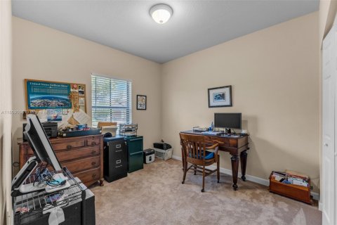 Casa en venta en Cutler Bay, Florida, 3 dormitorios, 146.79 m2 № 1874503 - foto 19