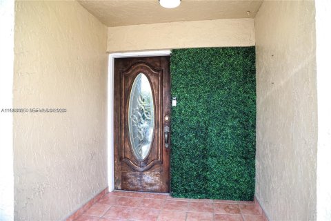 Condo in Miami, Florida, 2 bedrooms  № 2049420