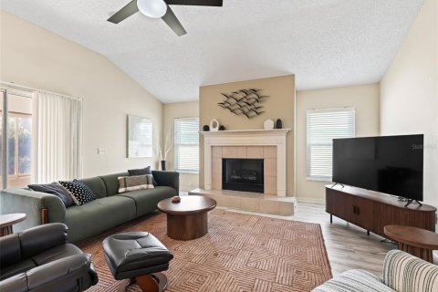 Casa en alquiler en The Villages, Florida, 3 dormitorios, 177.44 m2 № 1837124 - foto 11